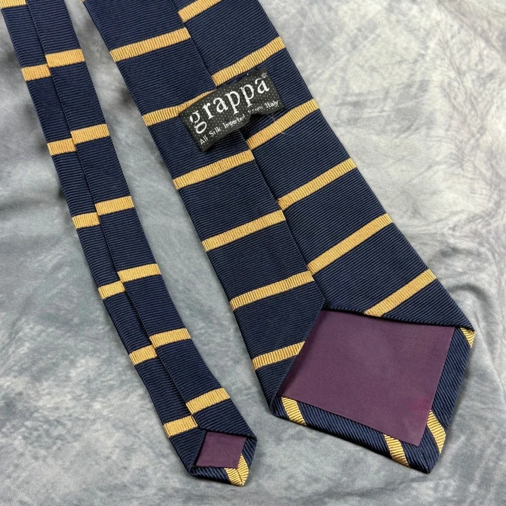 Grappa necktie navy
